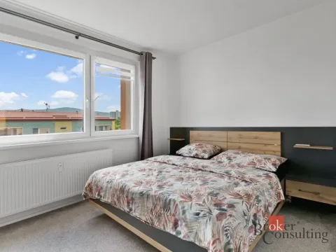 Pronájem bytu 3+1, Liberec - Liberec XII-Staré Pavlovice, Jabloňová, 70 m2