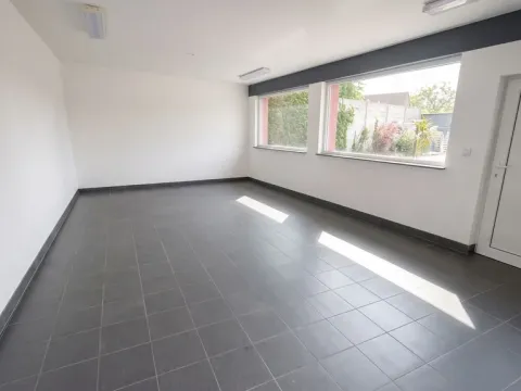Pronájem obchodního prostoru, Praha, U Cikánky, 32 m2