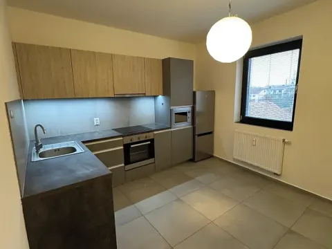 Pronájem bytu 1+kk, Ivančice, Kounická, 38 m2