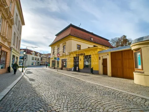 Pronájem obchodního prostoru, Nový Jičín, 28. října, 50 m2