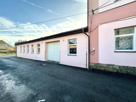 Pronájem výrobních prostor, Staré Sedliště, 339 m2
