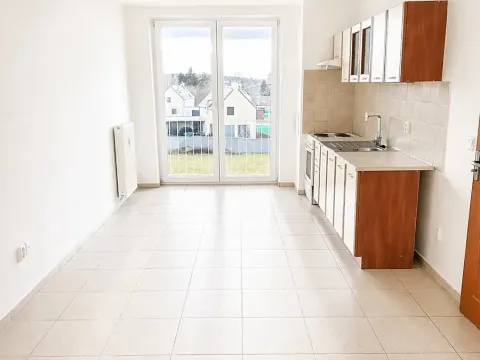 Pronájem bytu 1+kk, Praha - Újezd nad Lesy, Staroújezdská, 35 m2