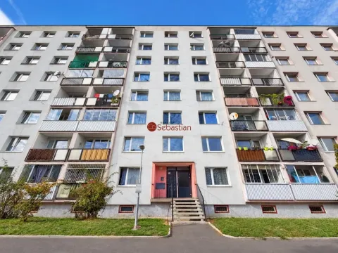 Prodej bytu 2+1, Chomutov, Jiráskova, 63 m2