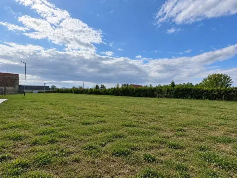 Prodej pozemku pro bydlení, Zvěrkovice, 3030 m2
