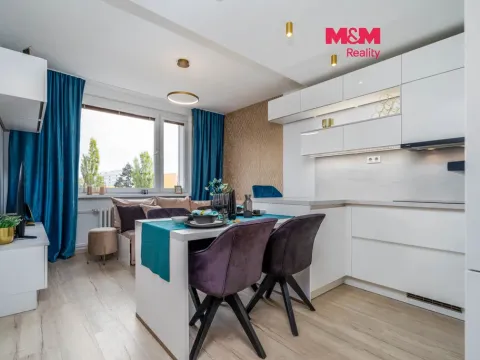 Prodej bytu 3+kk, Hradec Králové - Nový Hradec Králové, třída Edvarda Beneše, 81 m2