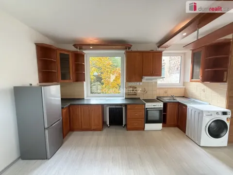 Pronájem bytu 2+kk, Praha - Košíře, Fabiánova, 45 m2