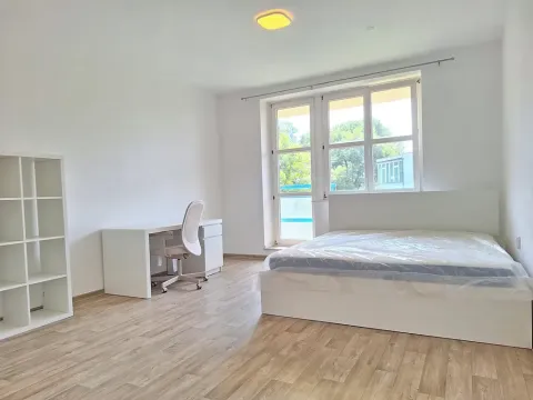 Pronájem bytu 2+1, Olomouc, Lazecká, 80 m2