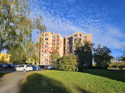 Pronájem bytu 4+1, Praha - Troja, Glowackého, 78 m2