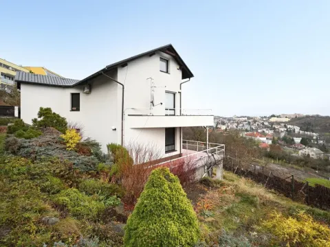 Pronájem vícegeneračního domu, Praha - Libeň, Na Jabloňce, 330 m2