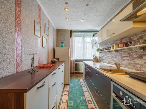Prodej bytu 3+1, Bukovany, 66 m2