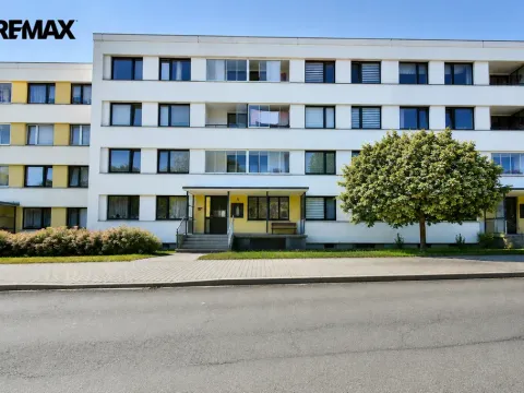 Pronájem bytu 1+kk, Broumov - Olivětín, Dukelská, 27 m2